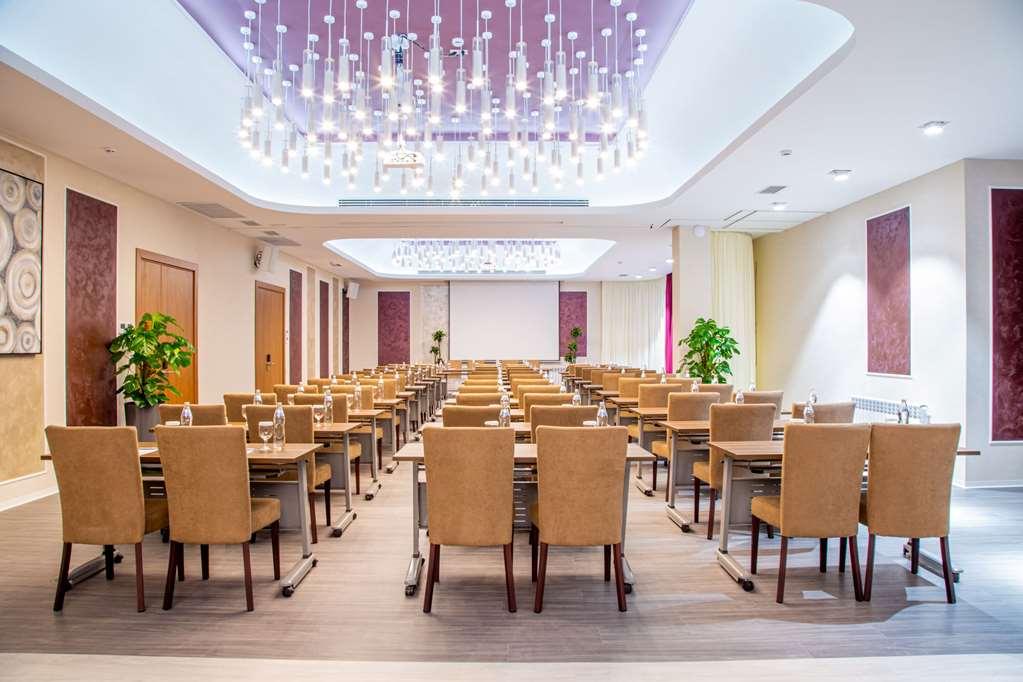 Kazzhol Park Hotel Almaty Einrichtungen foto