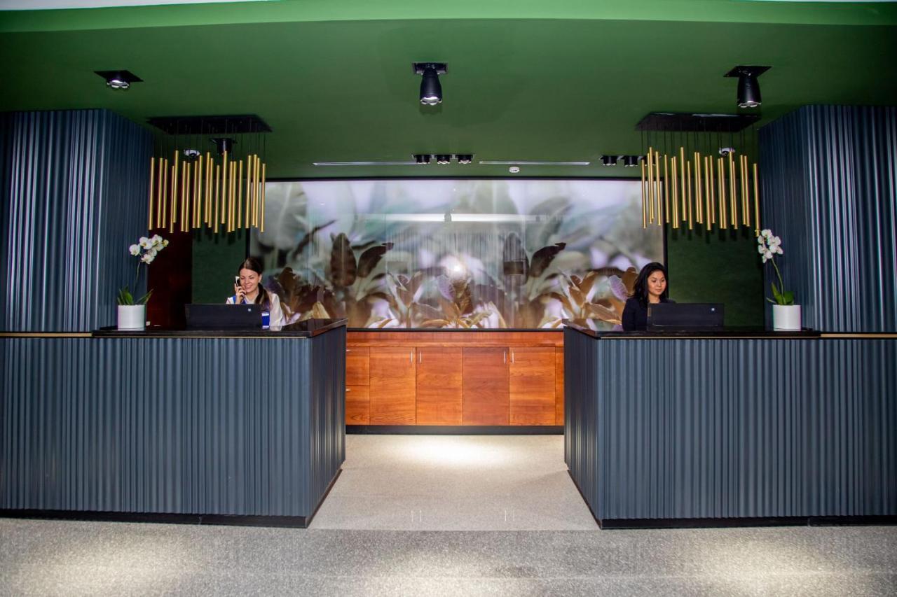 Kazzhol Park Hotel Almaty Exterior foto